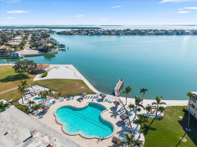 5220 BRITTANY DRIVE S 1501, St Petersburg, FL 33715