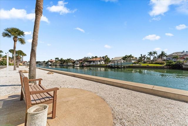 5220 BRITTANY DRIVE S 1501, St Petersburg, FL 33715