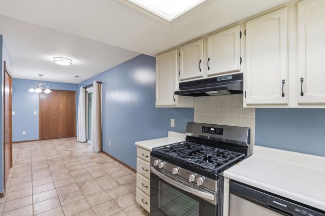 9925 SPUR CREEK Court, Fort Wayne, IN 46825