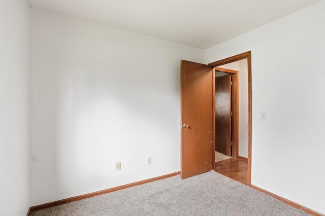 9925 SPUR CREEK Court, Fort Wayne, IN 46825