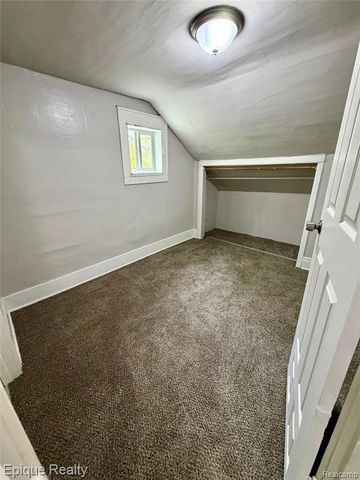 1652 Wisconsin Avenue, Flint, MI 48506