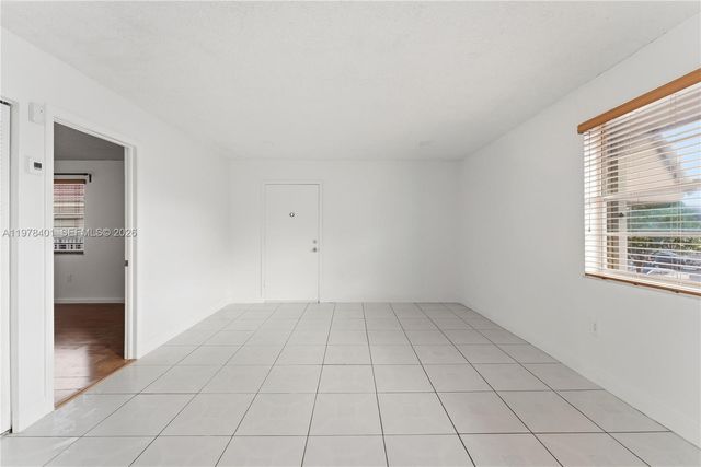 6921 SW 129th Ave 5, Miami, FL 33183