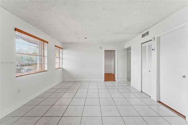 6921 SW 129th Ave 5, Miami, FL 33183