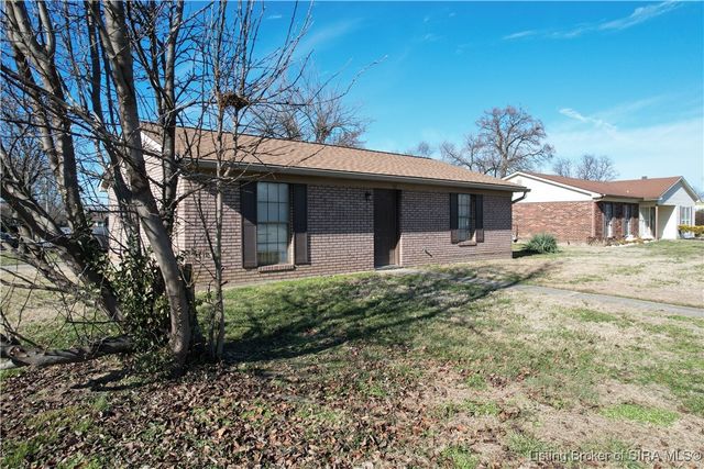 1701 National Avenue, Jeffersonville, IN 47130