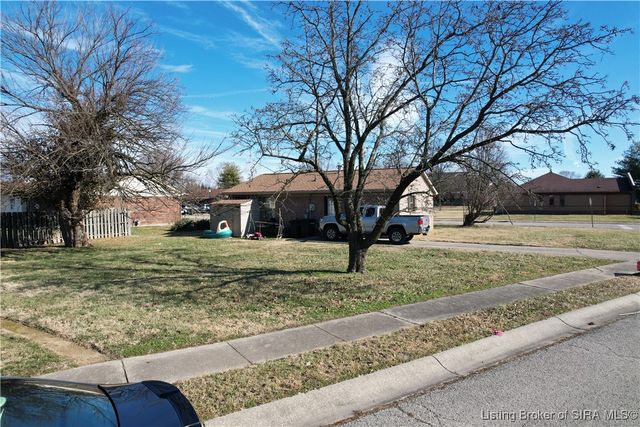 1701 National Avenue, Jeffersonville, IN 47130