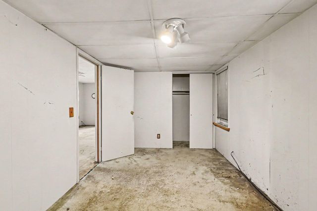 2074 Delhi Street Ne, Delhi Twp, MI 48842