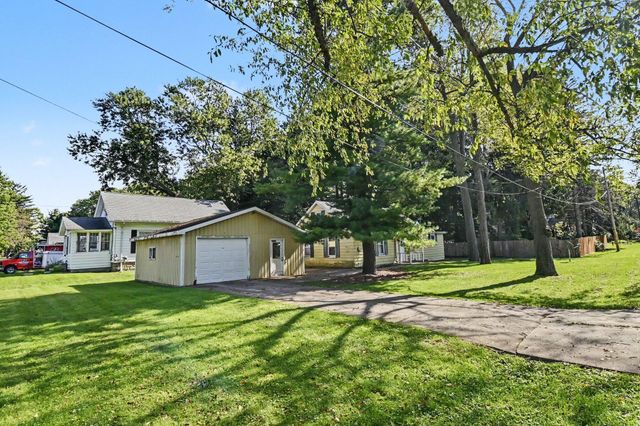 2074 Delhi Street Ne, Delhi Twp, MI 48842
