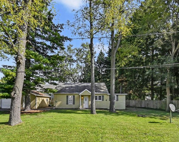 2074 Delhi Street Ne, Delhi Twp, MI 48842