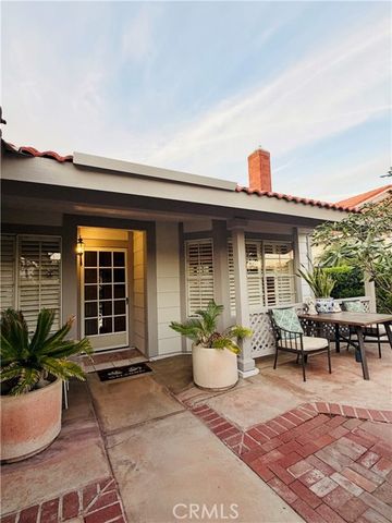 1455 Cresta, Corona, CA 92879