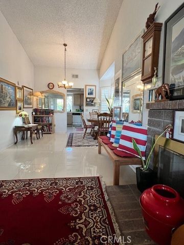 1455 Cresta, Corona, CA 92879