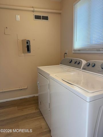 1 Max Place, Howell, NJ 07731