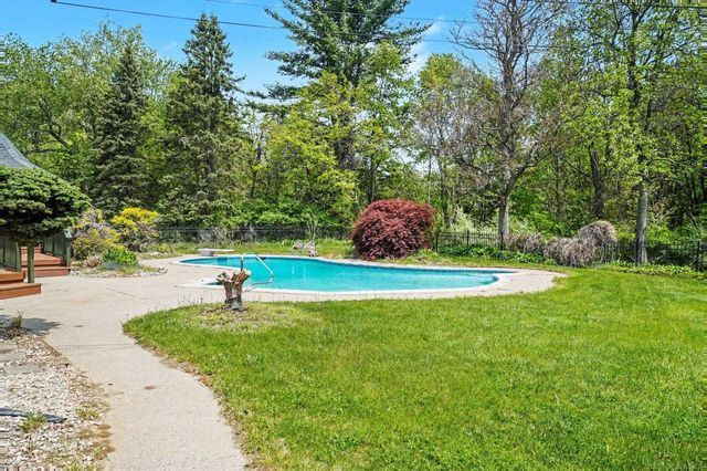 3285 Hosner Road, Dryden Twp, MI 48428