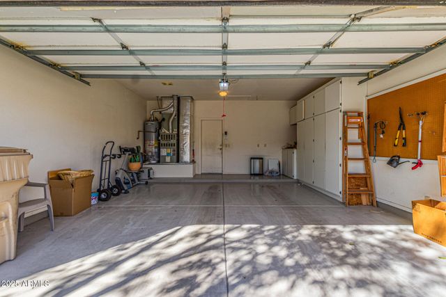 23808 S VACATION Way, Sun Lakes, AZ 85248