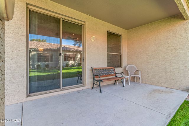 23808 S VACATION Way, Sun Lakes, AZ 85248