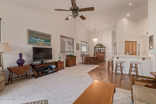 23808 S VACATION Way, Sun Lakes, AZ 85248