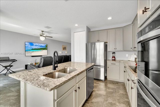 3392 NW 5th Street, Pompano Beach, FL 33069