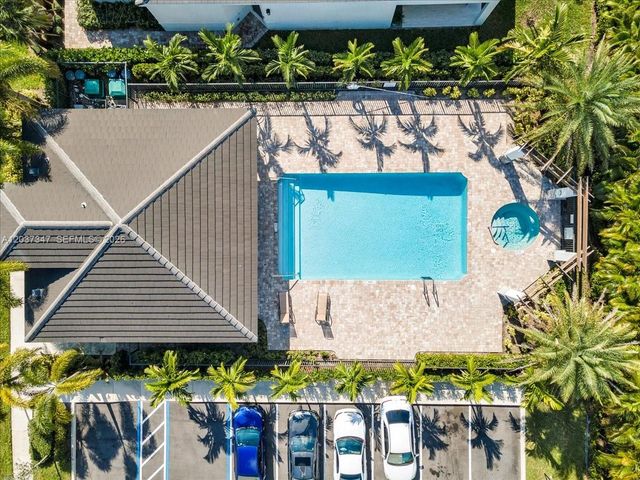 3392 NW 5th Street, Pompano Beach, FL 33069