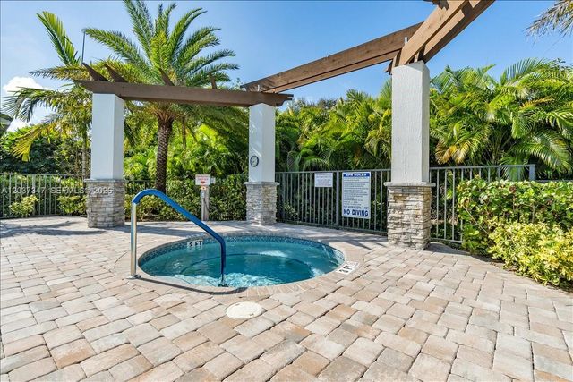 3392 NW 5th Street, Pompano Beach, FL 33069