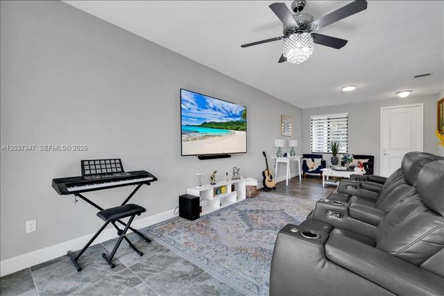 3392 NW 5th Street, Pompano Beach, FL 33069