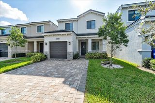 3392 NW 5th Street, Pompano Beach, FL 33069