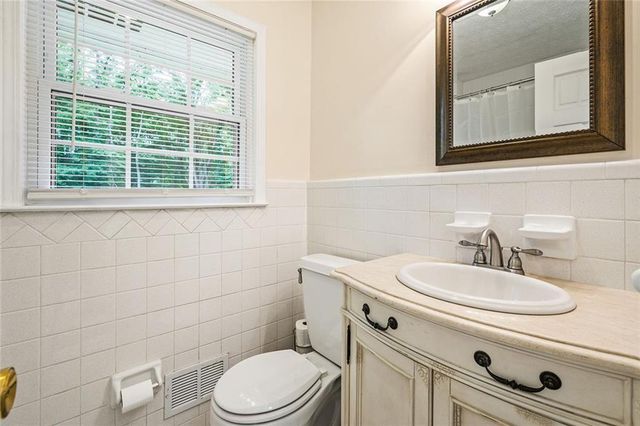 2690 Hideaway Hills Lane SW, Powder Springs, GA 30127