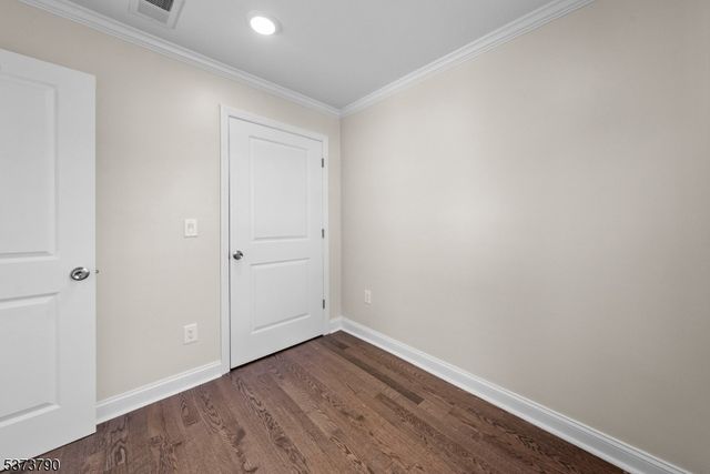 165 Jerome Pl, Bloomfield Twp., NJ 07003