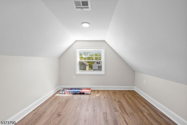 165 Jerome Pl, Bloomfield Twp., NJ 07003