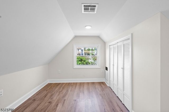 165 Jerome Pl, Bloomfield Twp., NJ 07003