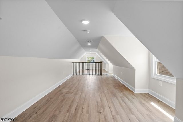 165 Jerome Pl, Bloomfield Twp., NJ 07003