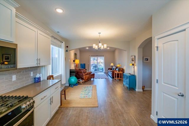 7290 SE Dot St, Corvallis, OR 97330