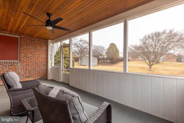 2413 DARNAY LN, Wilmington, DE 19808