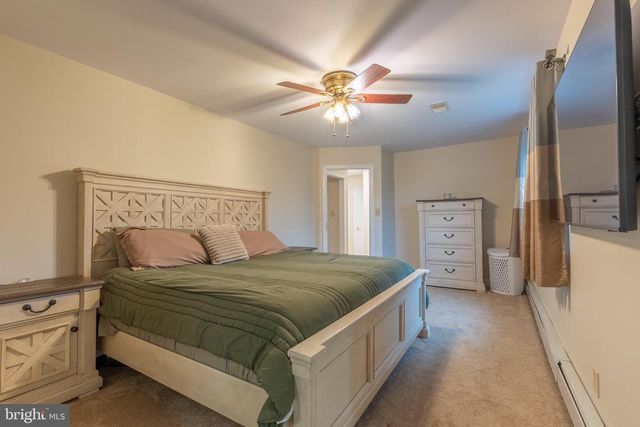 2413 DARNAY LN, Wilmington, DE 19808