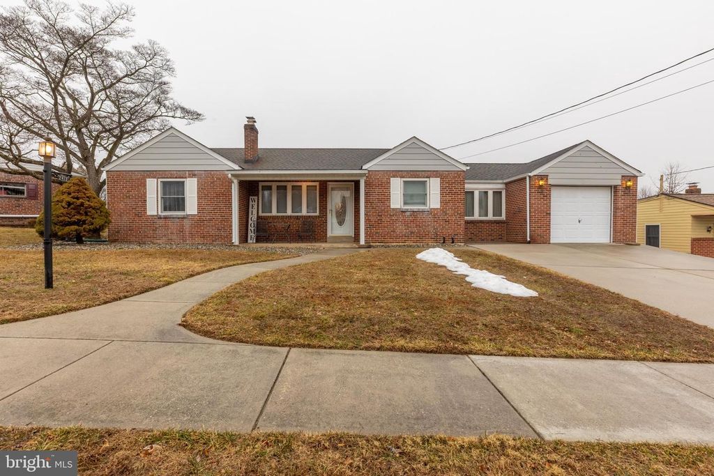 2413 DARNAY LN, Wilmington, DE 19808