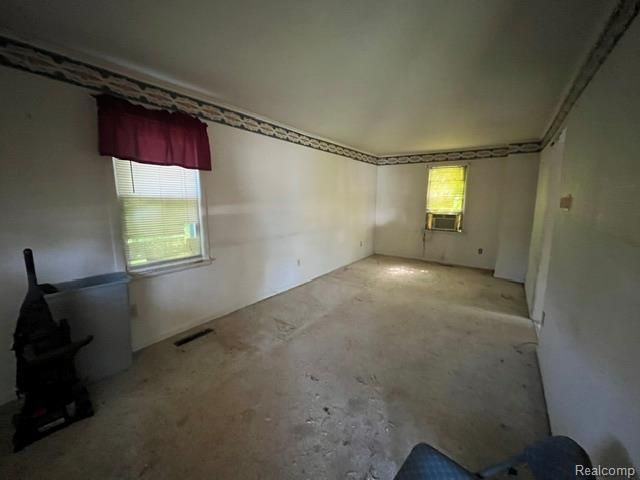 2180 Henry Ruff Road, Garden City, MI 48135