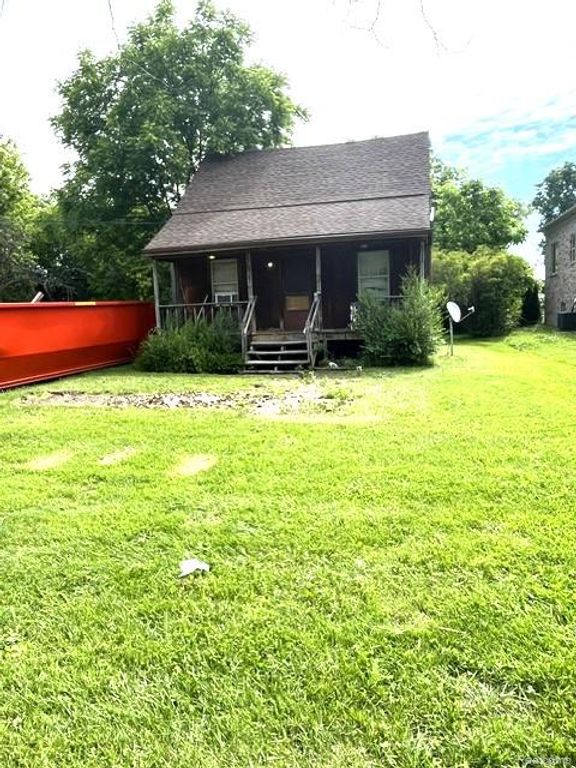 2180 Henry Ruff Road, Garden City, MI 48135