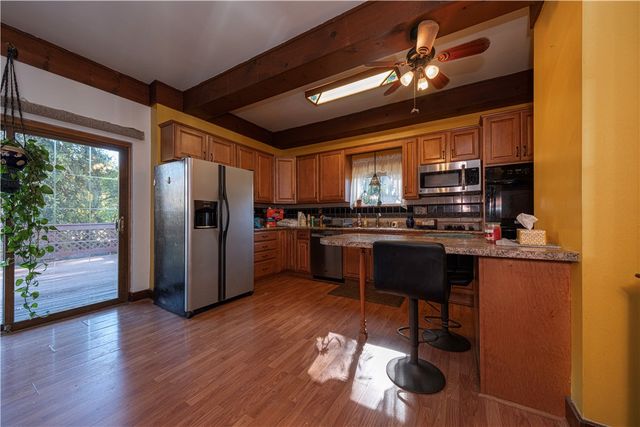 155 Ormsby Ave, Mt Oliver, PA 15210