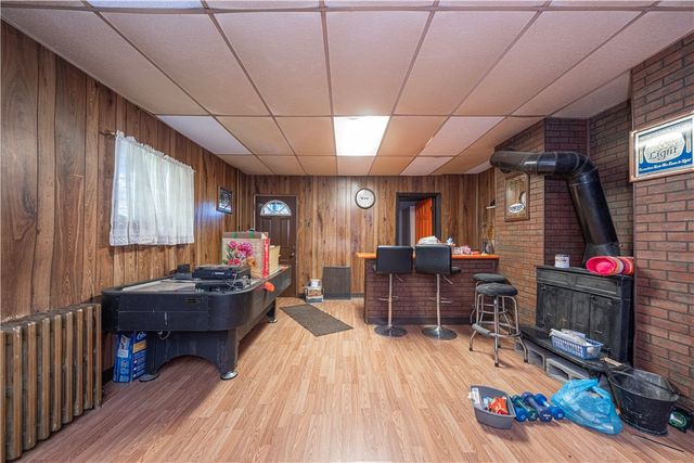 155 Ormsby Ave, Mt Oliver, PA 15210