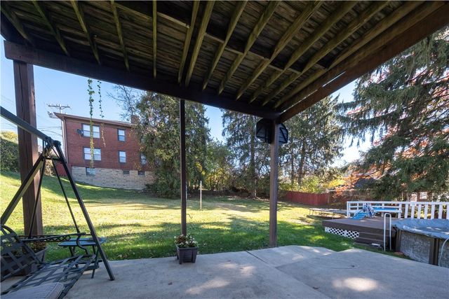 155 Ormsby Ave, Mt Oliver, PA 15210