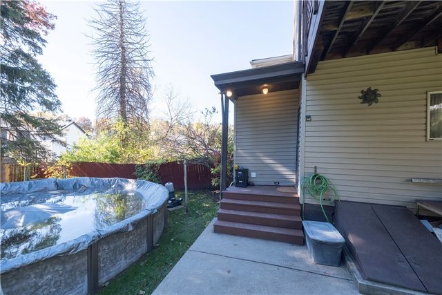 155 Ormsby Ave, Mt Oliver, PA 15210