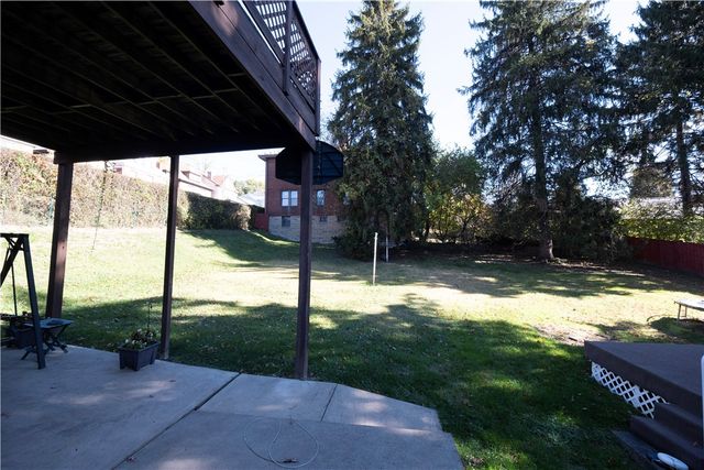 155 Ormsby Ave, Mt Oliver, PA 15210