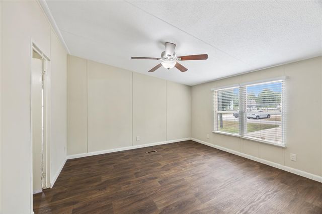 9642 Live Oak Trail, Willis, TX 77318