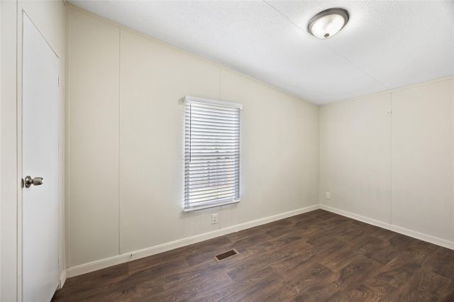 9642 Live Oak Trail, Willis, TX 77318