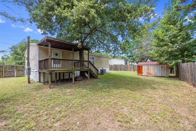 9642 Live Oak Trail, Willis, TX 77318