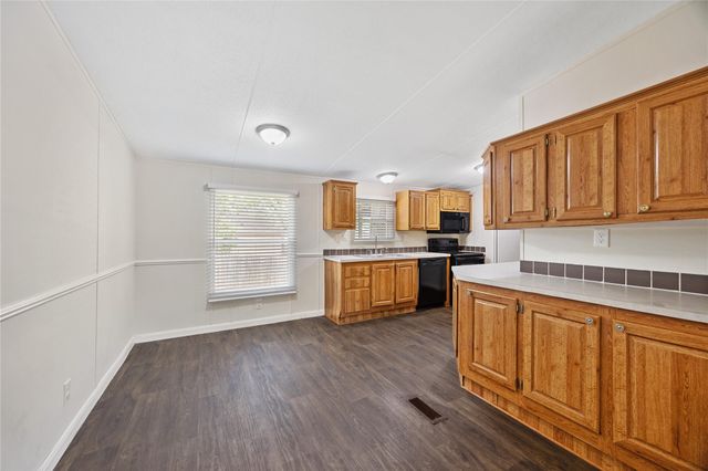 9642 Live Oak Trail, Willis, TX 77318
