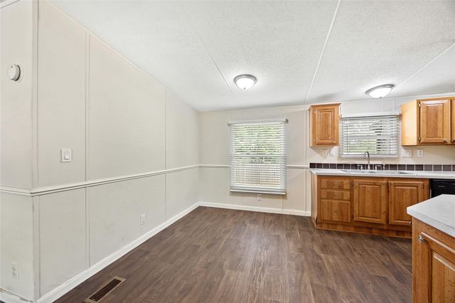 9642 Live Oak Trail, Willis, TX 77318