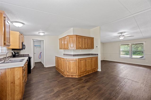 9642 Live Oak Trail, Willis, TX 77318