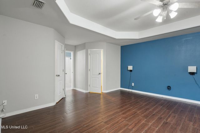 16107 Oral Road, Biloxi, MS 39532