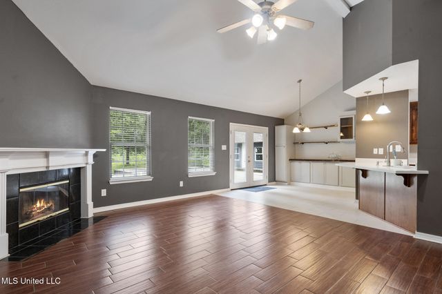 16107 Oral Road, Biloxi, MS 39532