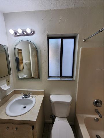 2018 SW 70TH TERRACE, Gainesville, FL 32607