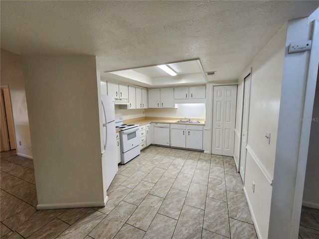 2018 SW 70TH TERRACE, Gainesville, FL 32607